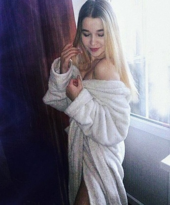 Любовь, 24